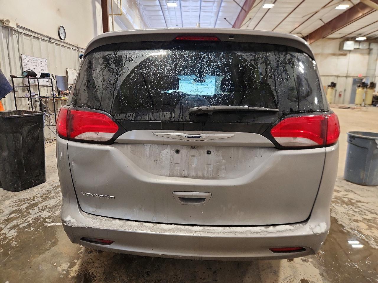 2020 CHRYSLER VOYAGER LXI photo 6