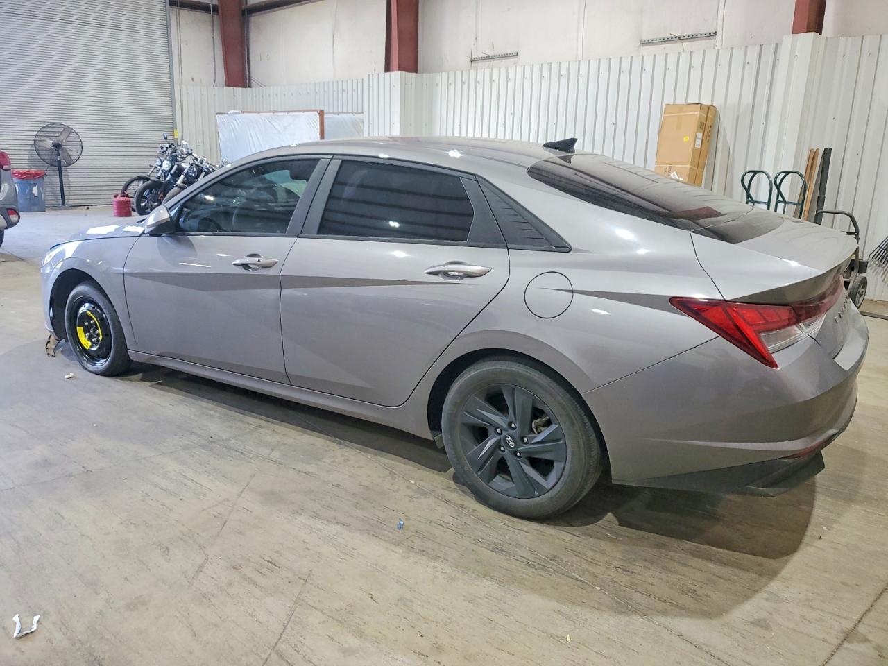 2023 HYUNDAI ELANTRA BLUE photo 2