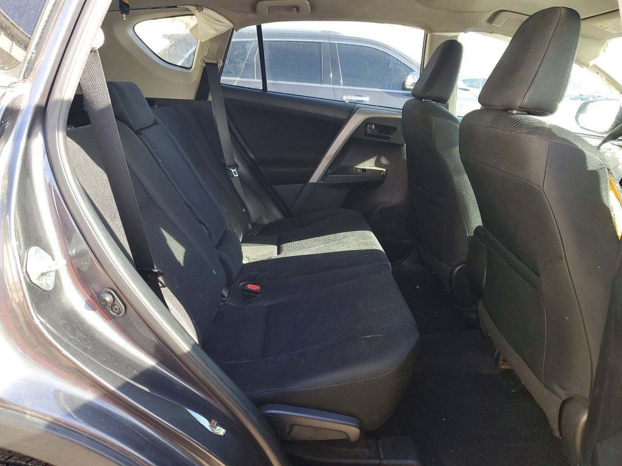 2017 TOYOTA RAV4 LE photo 21