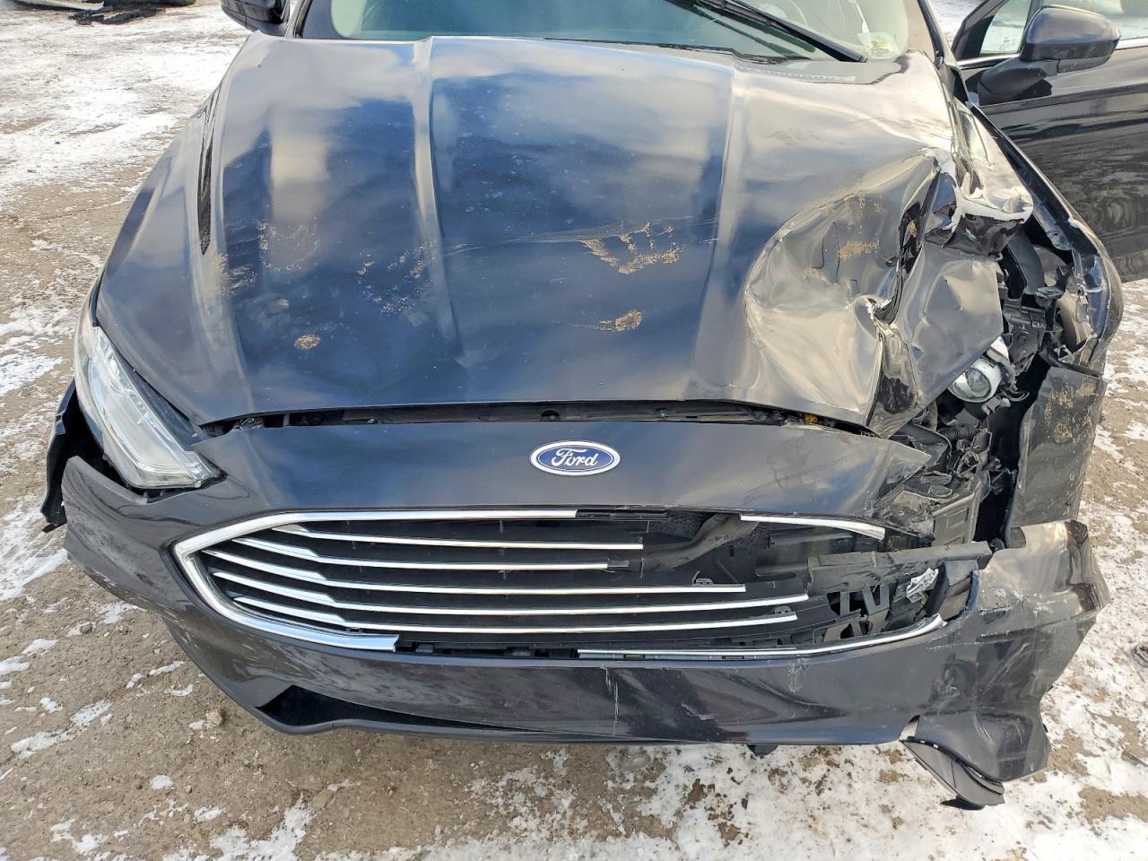 2020 FORD FUSION SE photo 11