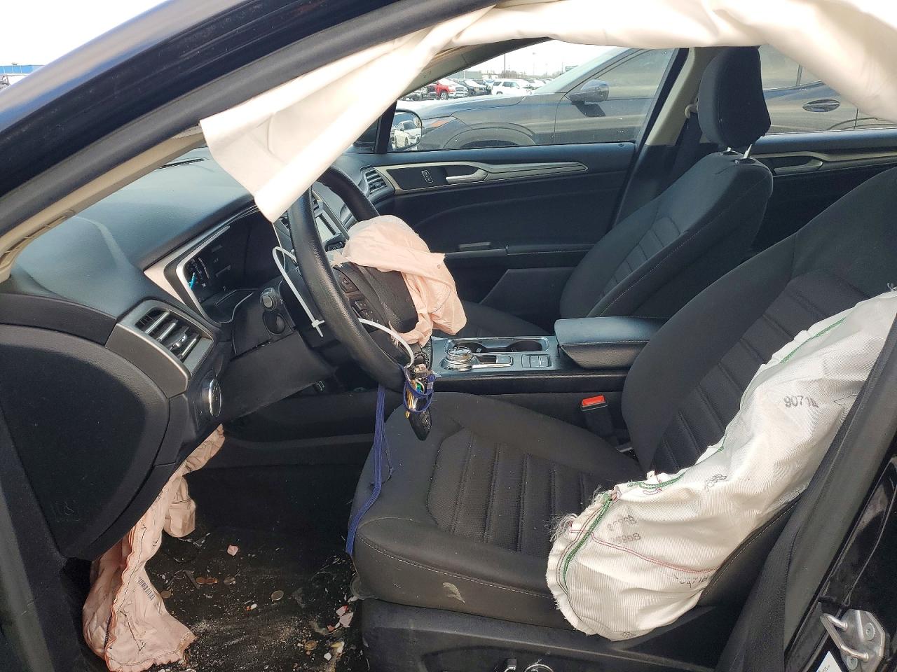 2020 FORD FUSION SE photo 7