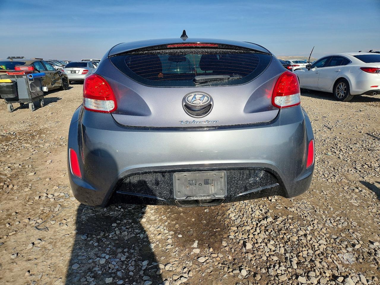 2016 HYUNDAI VELOSTER photo 6