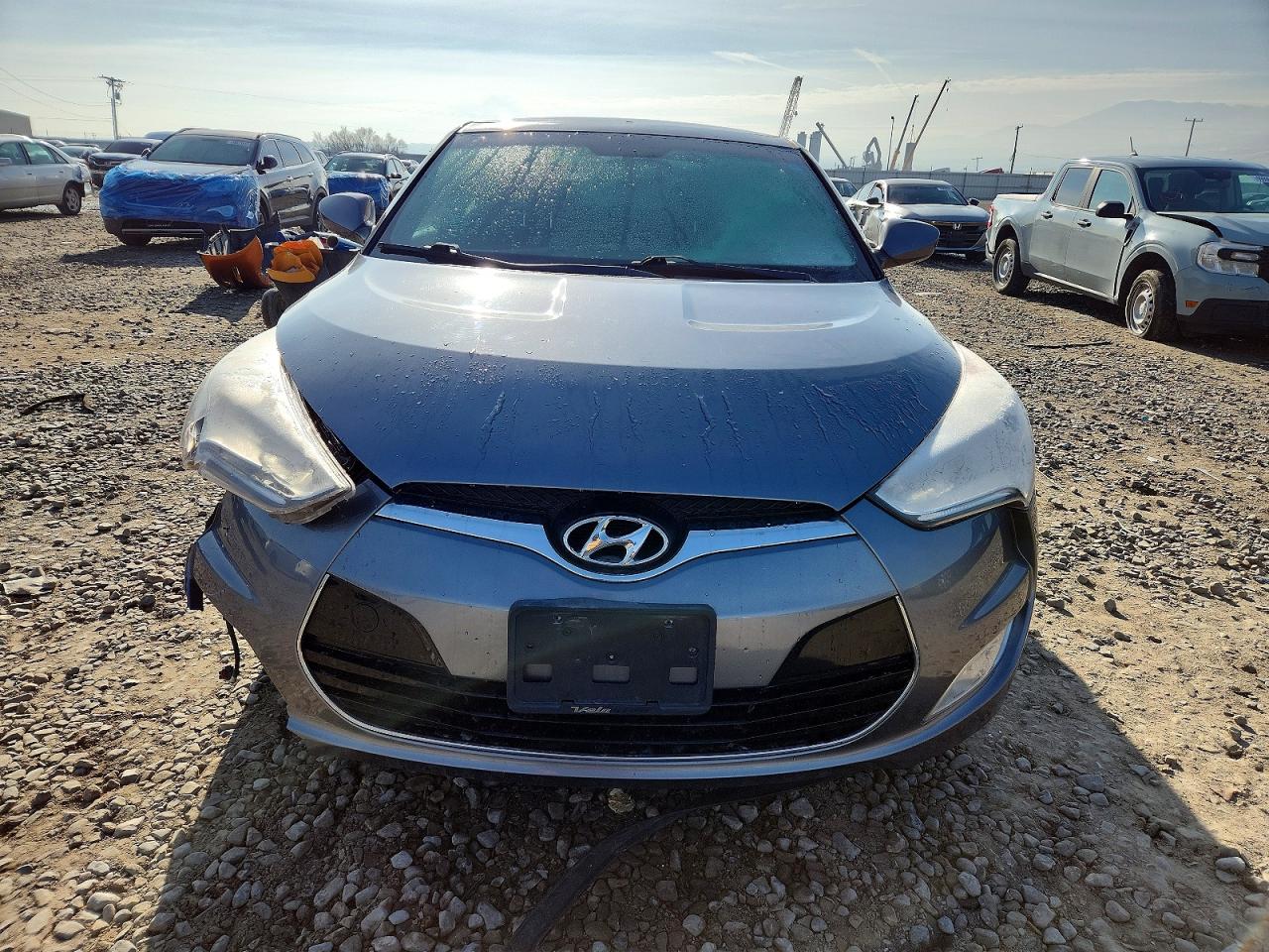 2016 HYUNDAI VELOSTER photo 5
