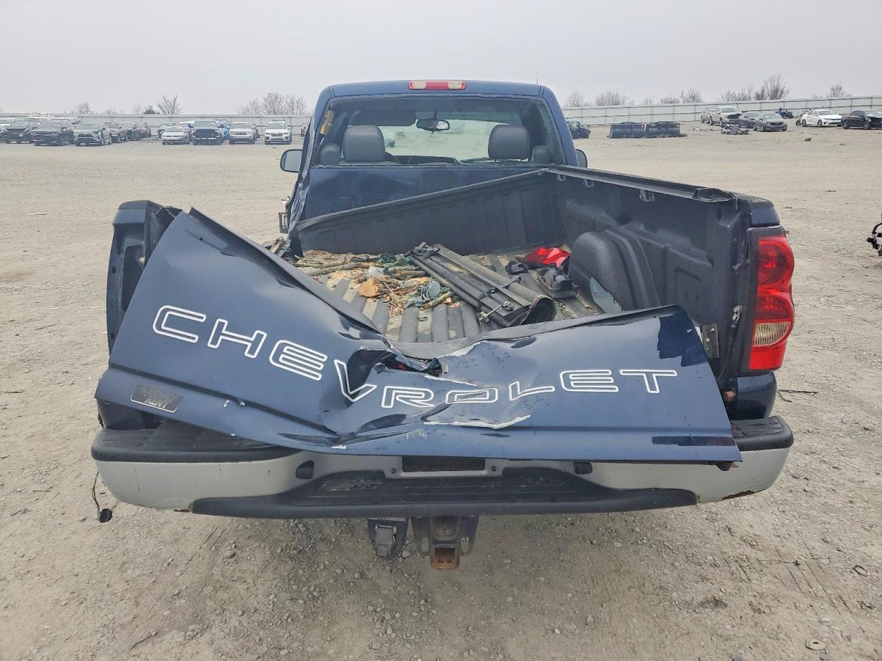 2006 CHEVROLET SILVERADO C1500 photo 6