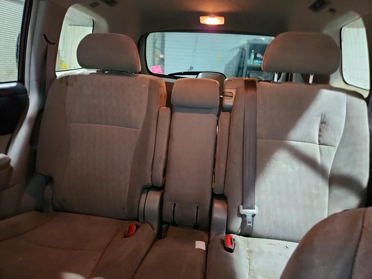 2013 TOYOTA HIGHLANDER BASE photo 10
