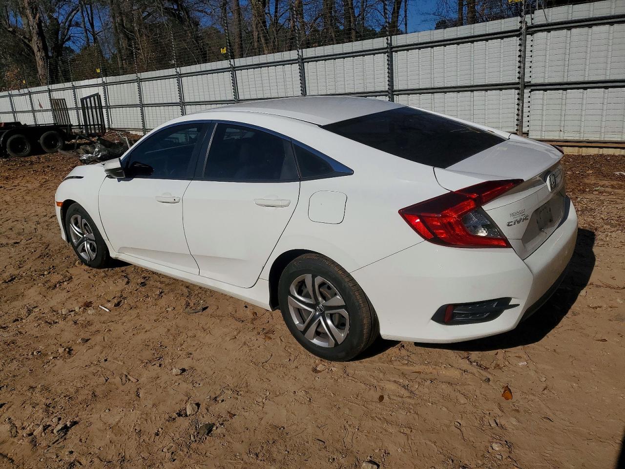 2016 HONDA CIVIC LX photo 2