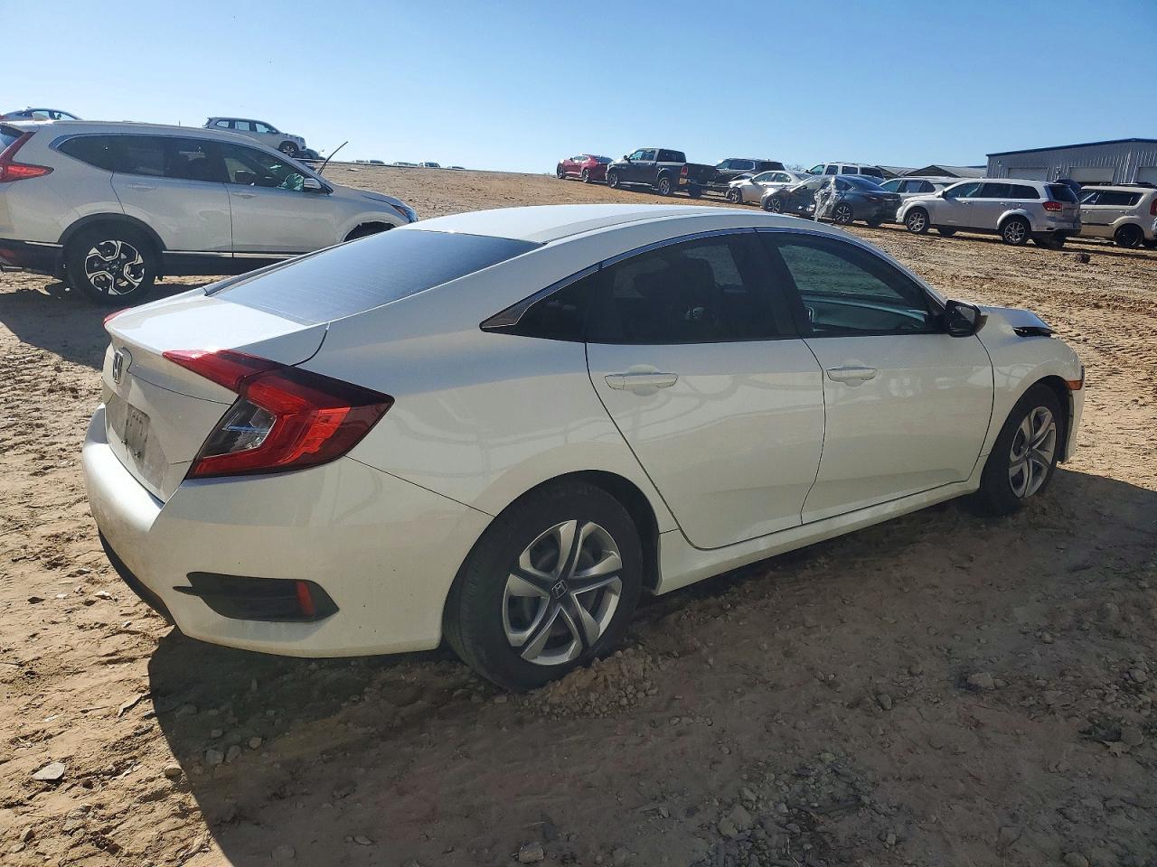 2016 HONDA CIVIC LX photo 3