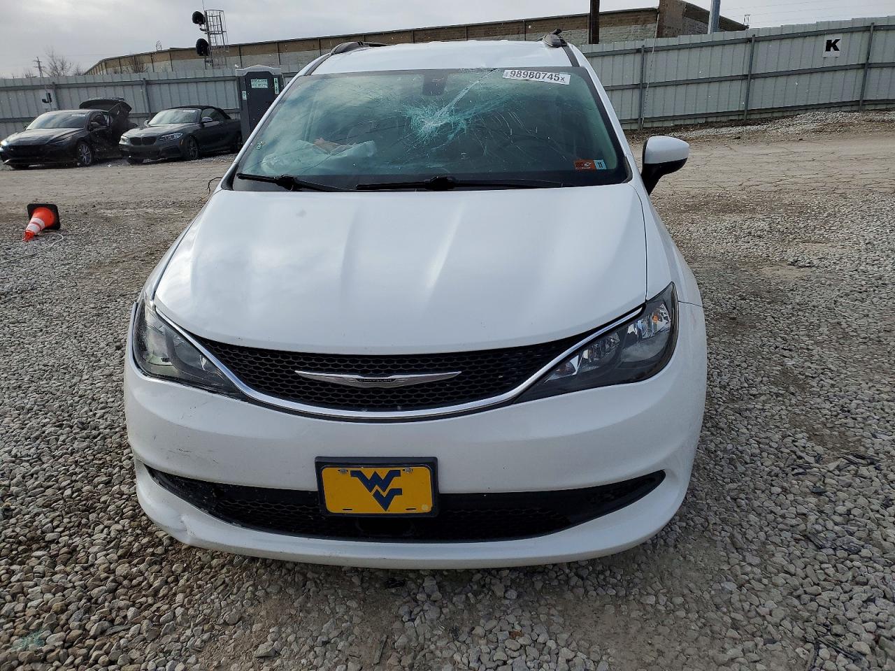 2021 CHRYSLER VOYAGER LXI photo 5