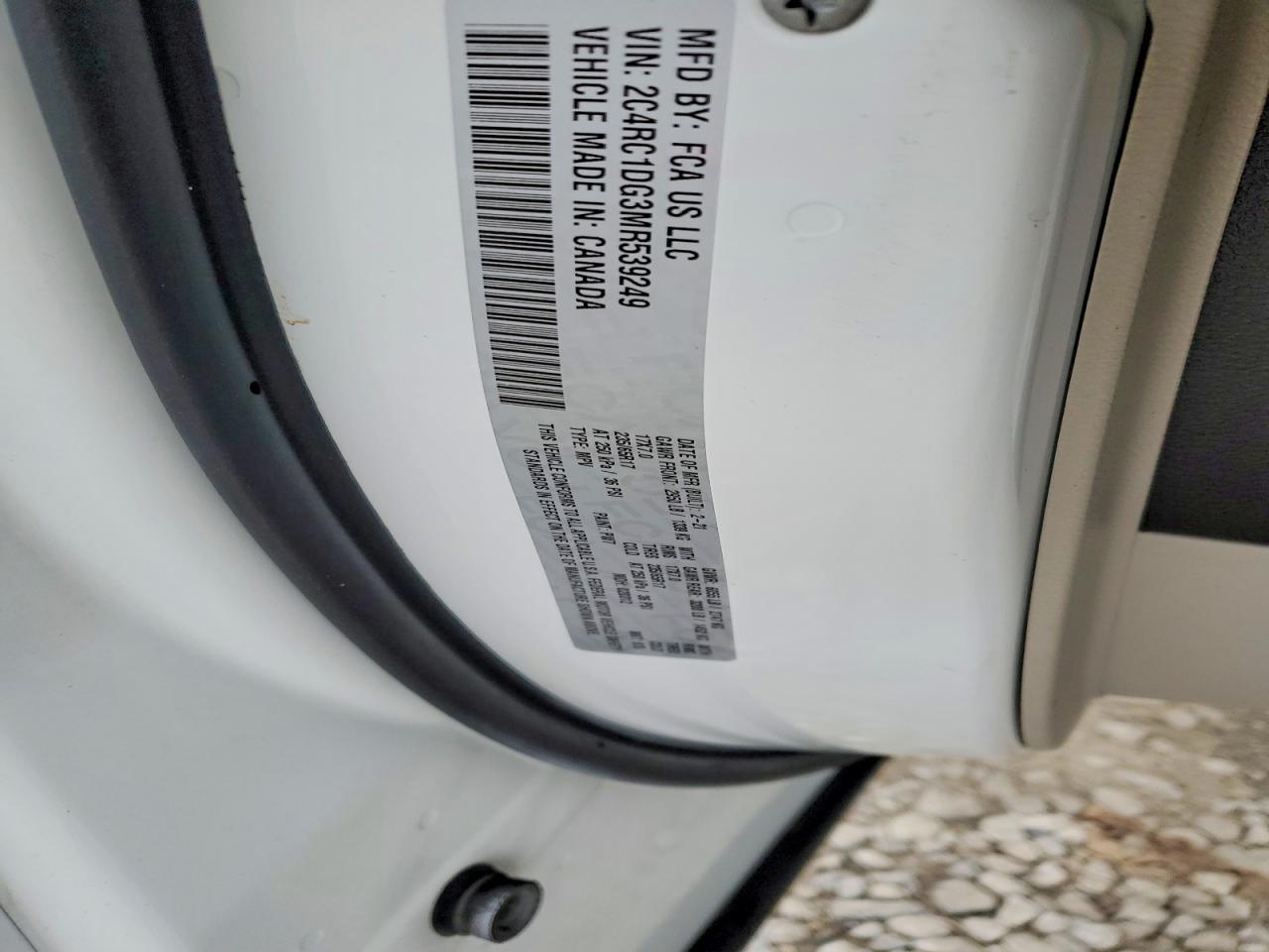 2021 CHRYSLER VOYAGER LXI photo 13