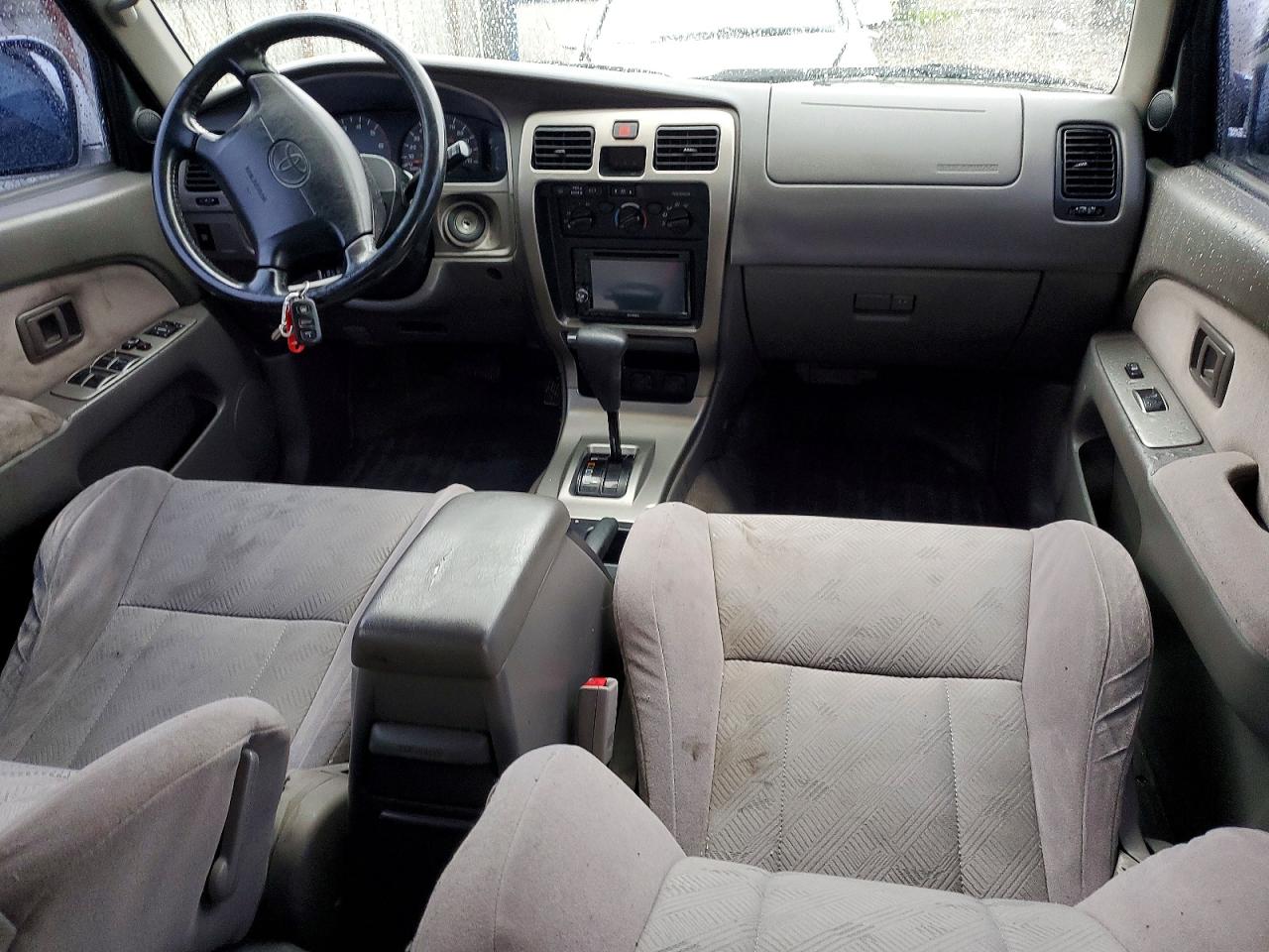 2001 TOYOTA 4RUNNER SR5 photo 8