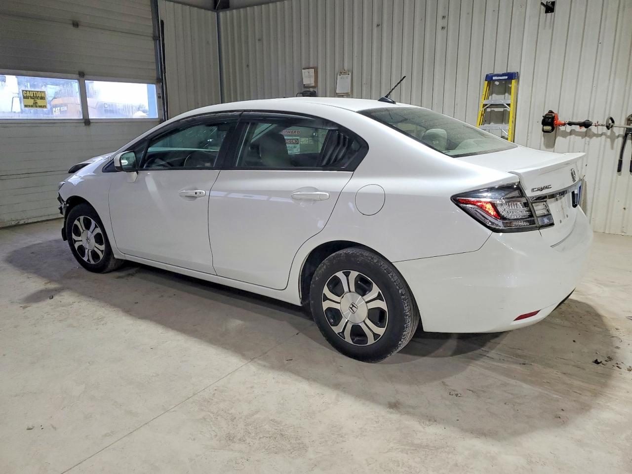 2015 HONDA CIVIC HYBRID photo 2