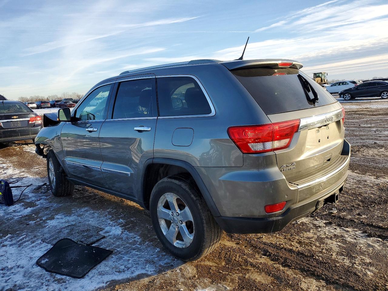 2011 JEEP GRAND CHEROKEE LIMITED photo 2