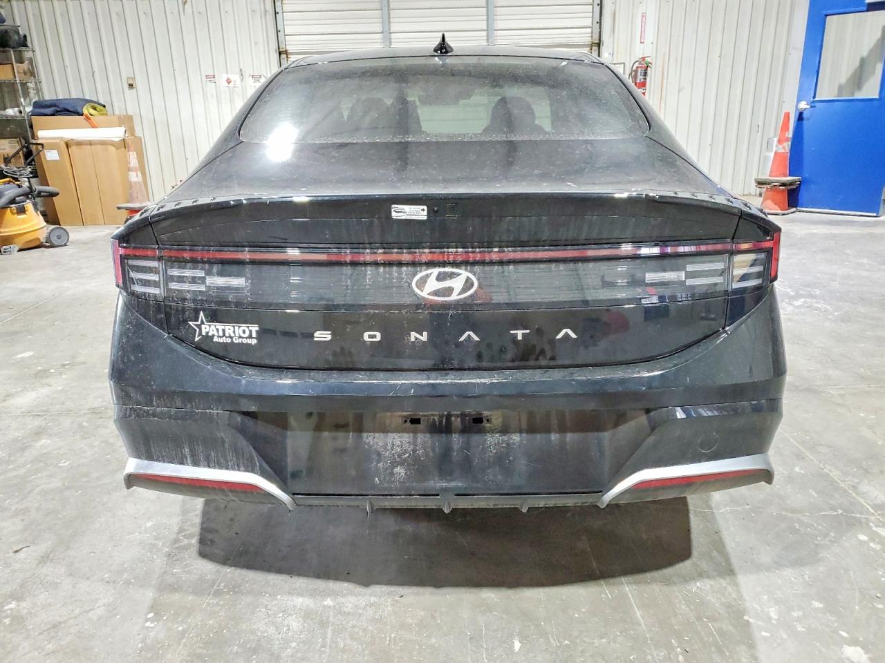2026 HYUNDAI SONATA SEL SPORT photo 6