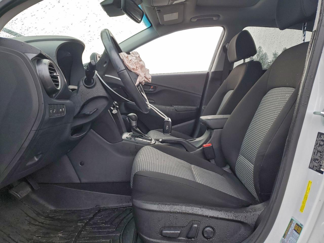 2020 HYUNDAI KONA SEL PLUS photo 7