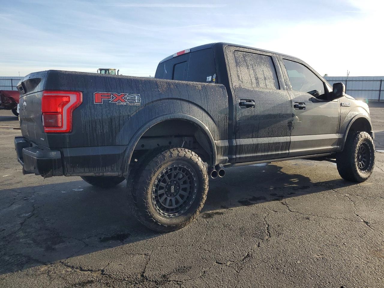 2015 FORD F150 SUPERCREW photo 3