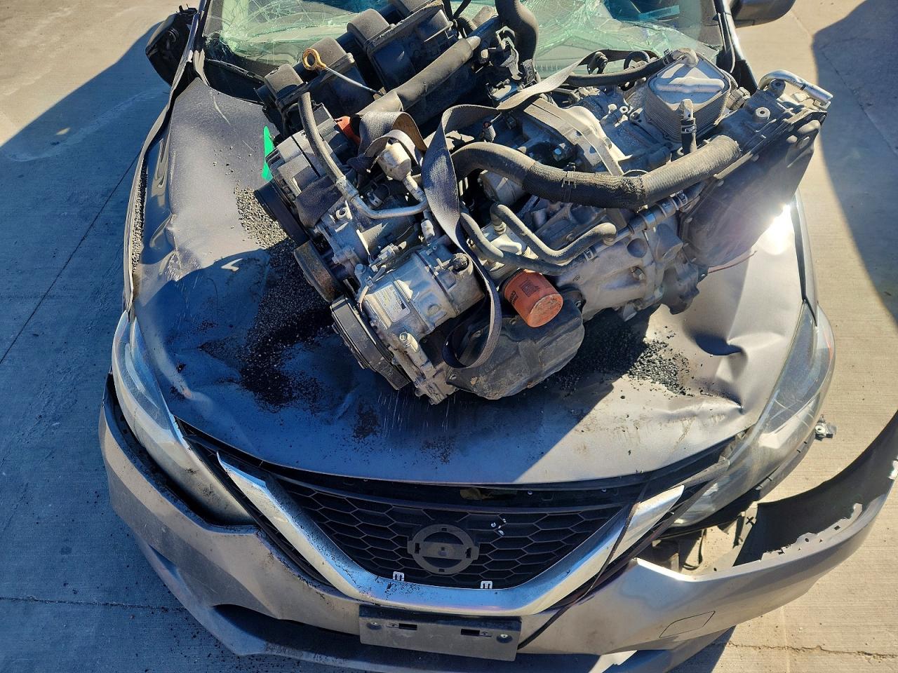 2019 NISSAN SENTRA S photo 11