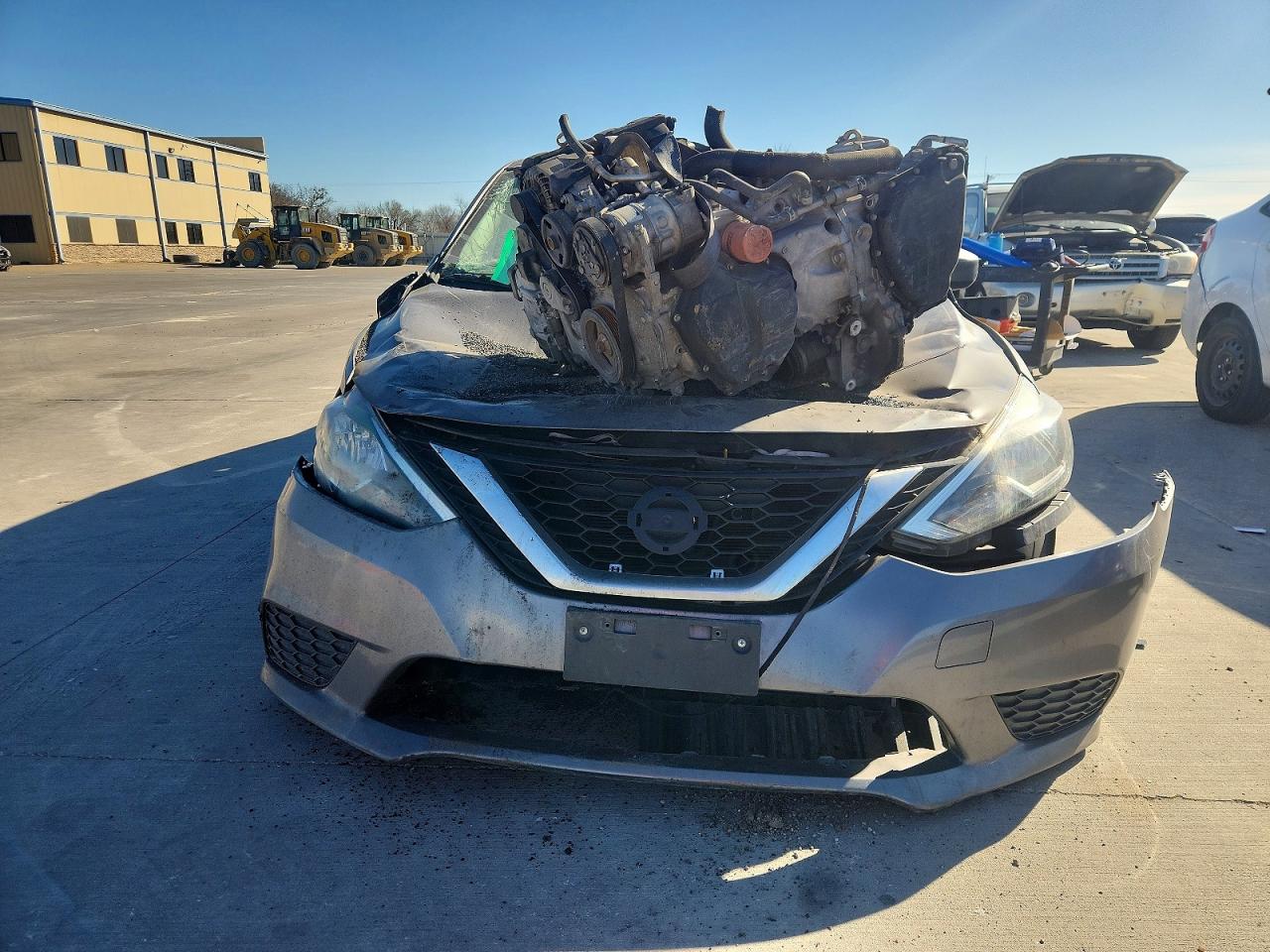 2019 NISSAN SENTRA S photo 5
