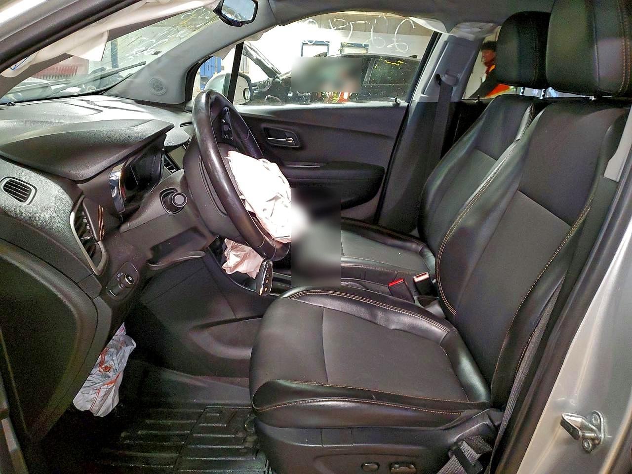 2017 CHEVROLET TRAX 1LT photo 13