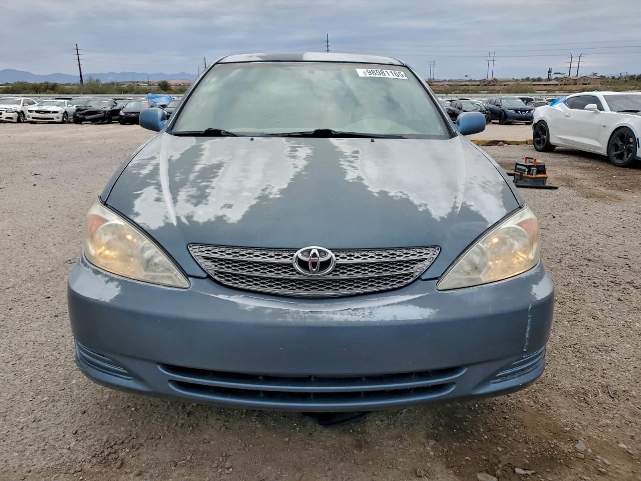 2002 TOYOTA CAMRY LE photo 5