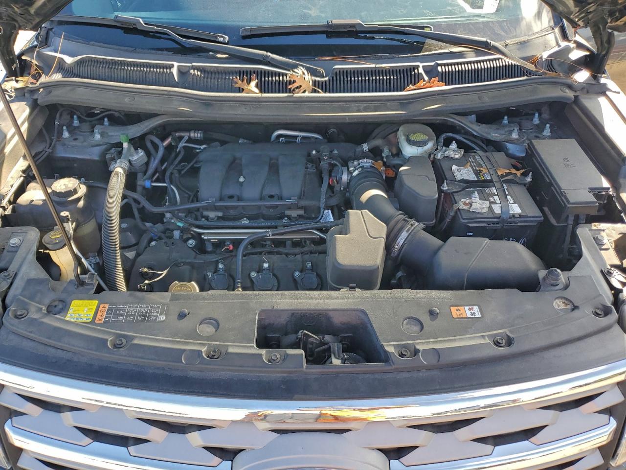 2018 FORD EXPLORER XLT photo 12