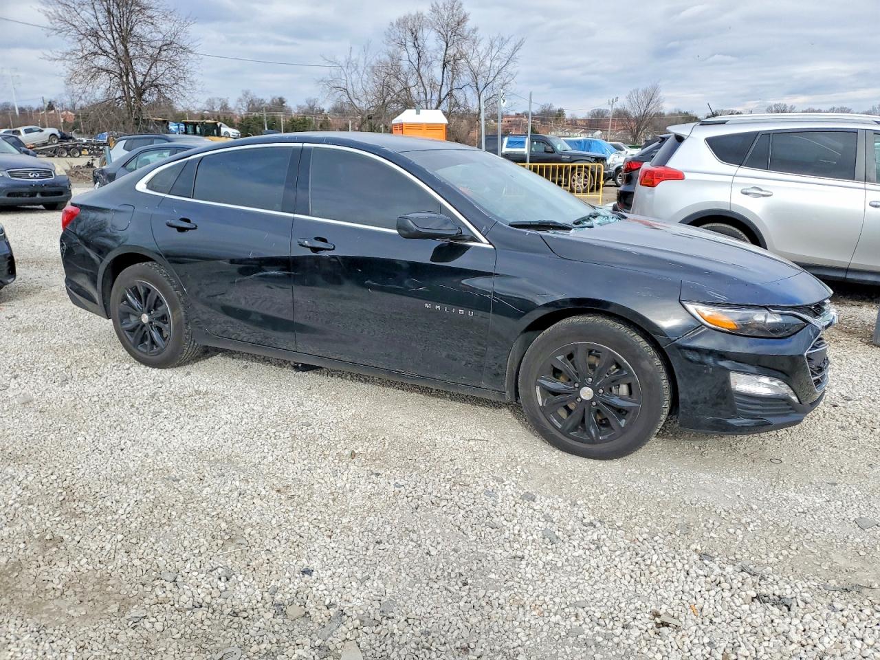 2024 CHEVROLET MALIBU LT photo 10