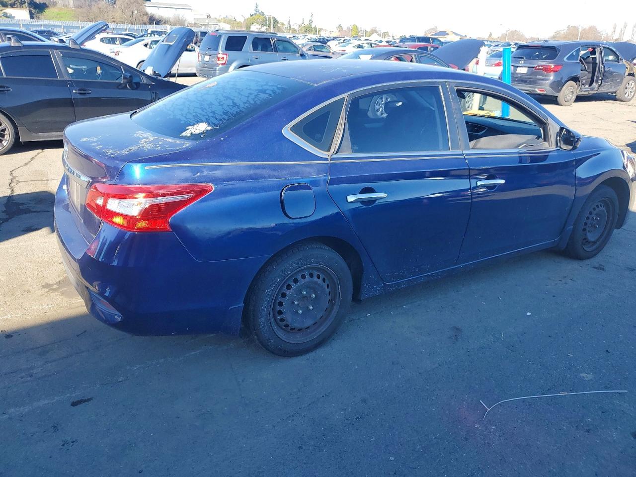 2017 NISSAN SENTRA S photo 3