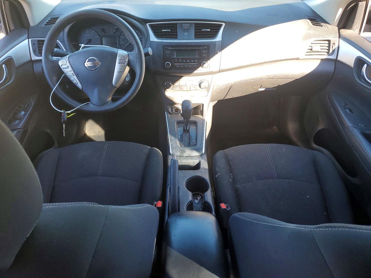 2017 NISSAN SENTRA S photo 8
