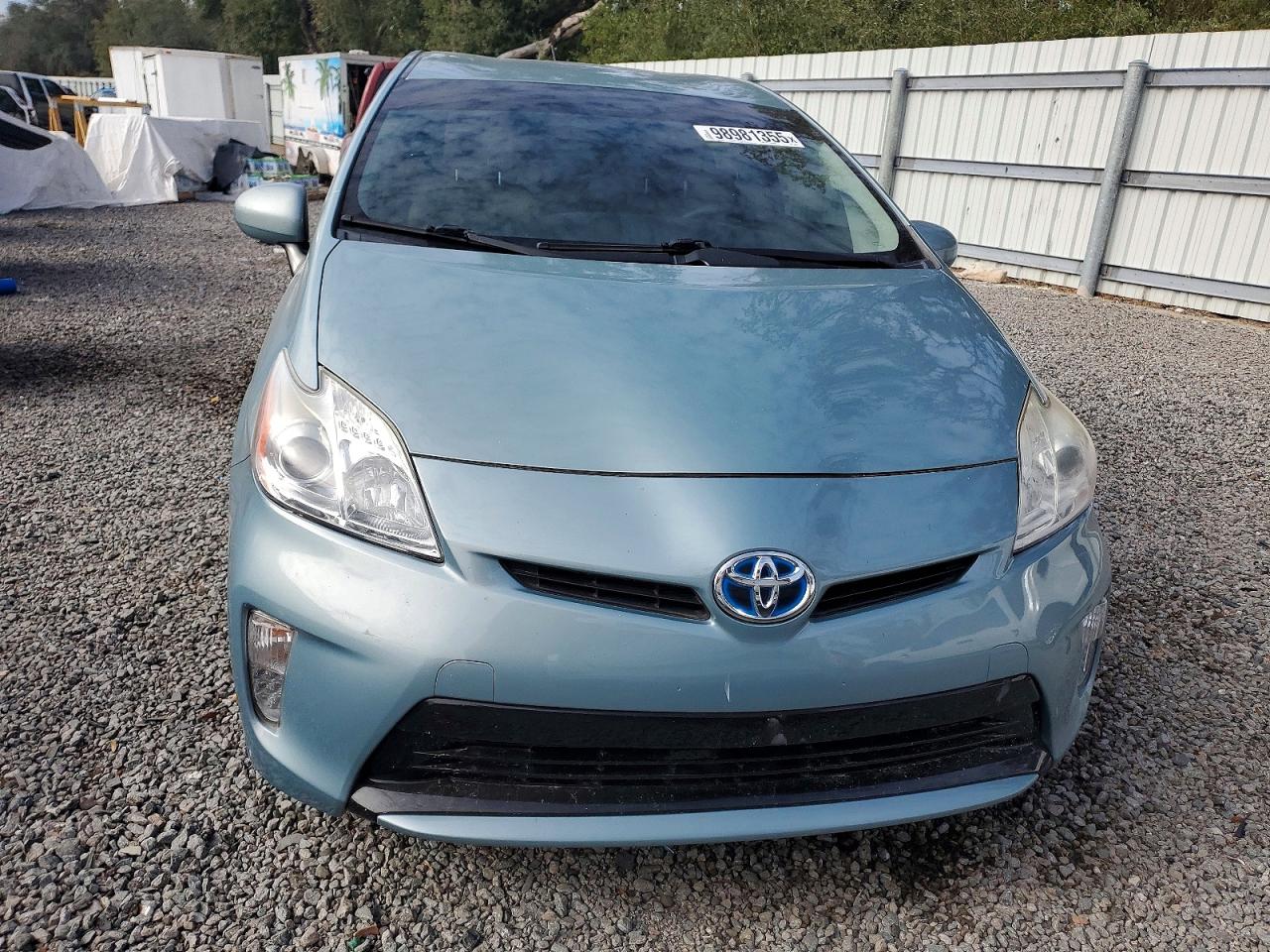 2013 TOYOTA PRIUS photo 13