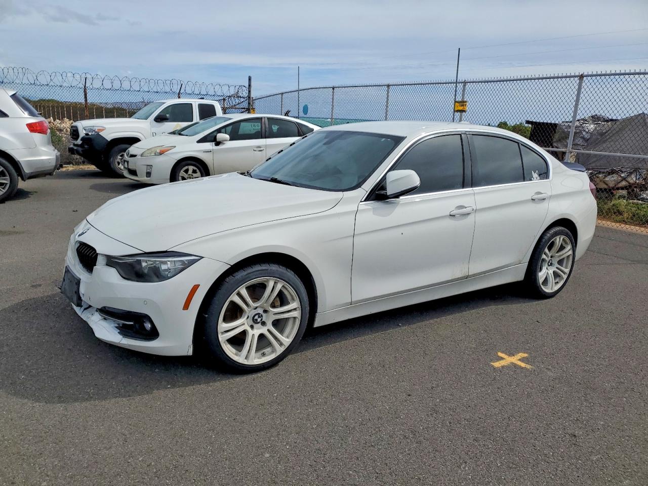 2017 BMW 330