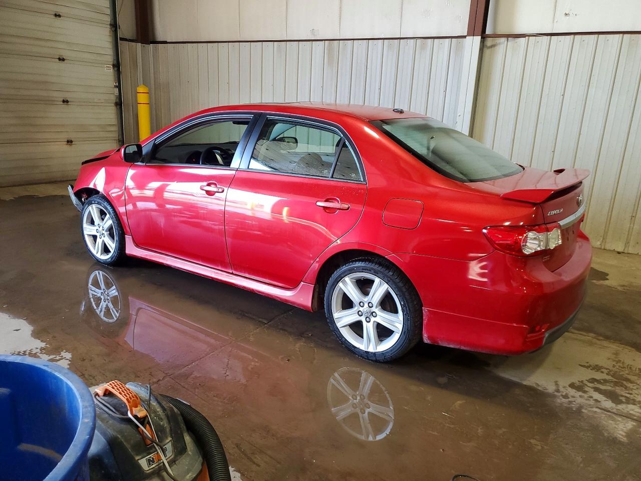 2013 TOYOTA COROLLA BASE photo 2