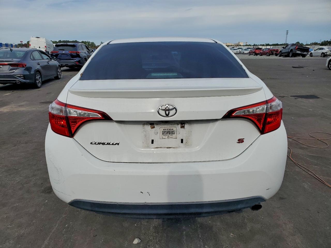 2016 TOYOTA COROLLA L photo 6