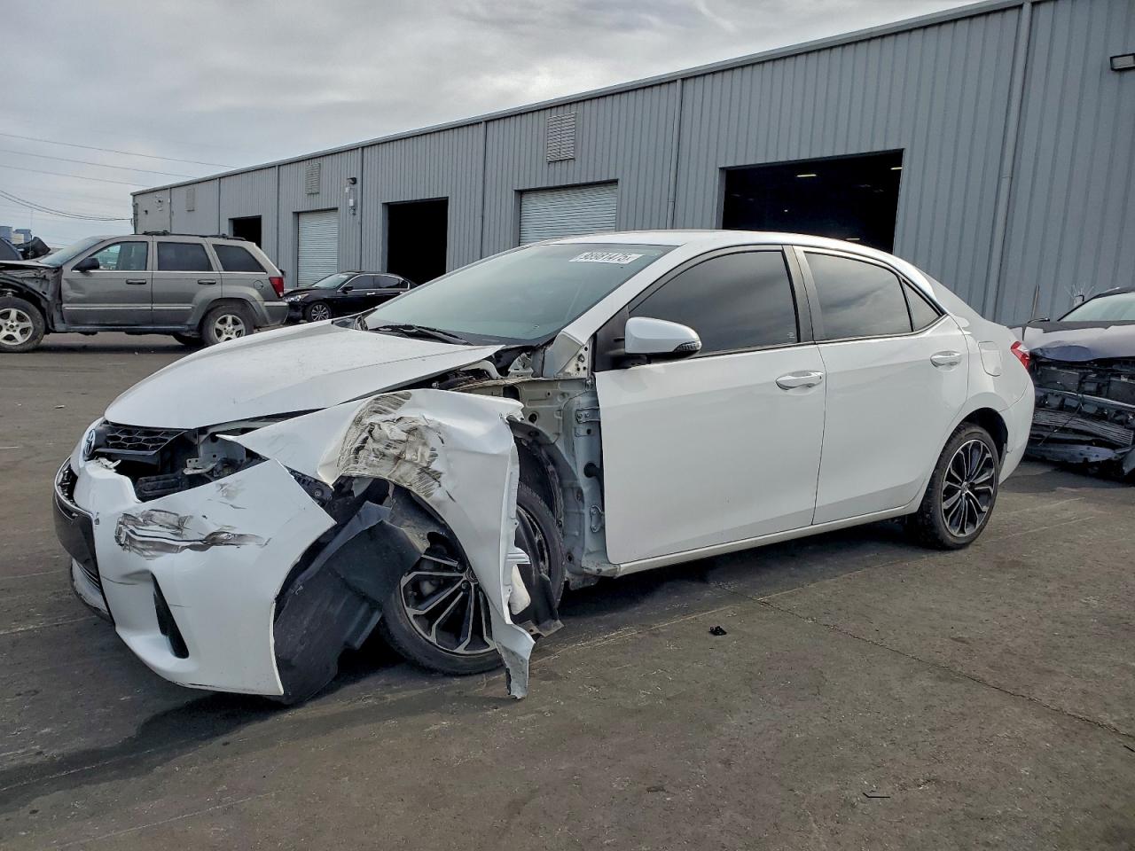 2016 TOYOTA COROLLA
