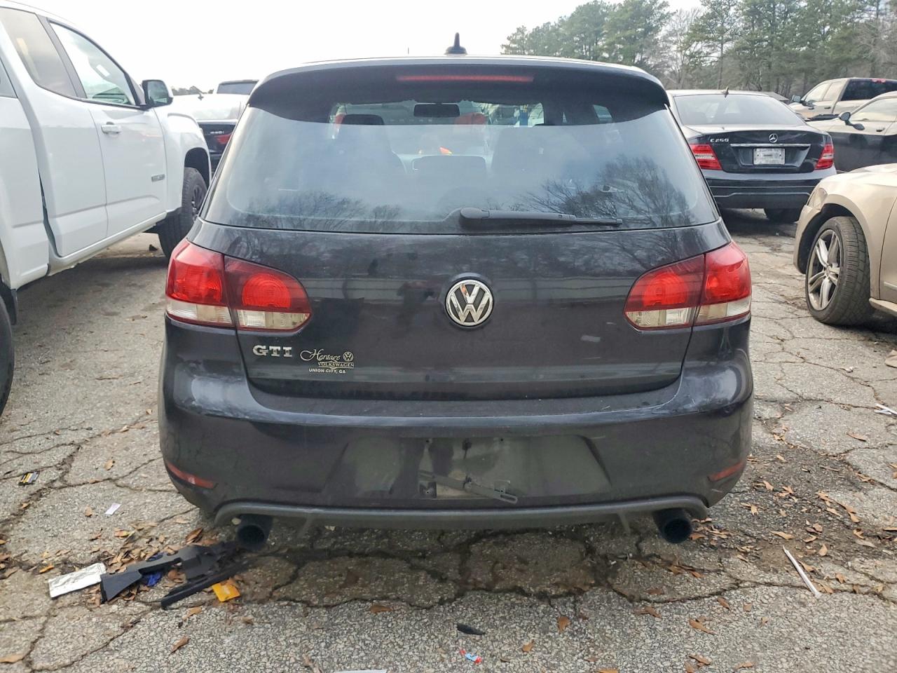 2012 VOLKSWAGEN GTI photo 6
