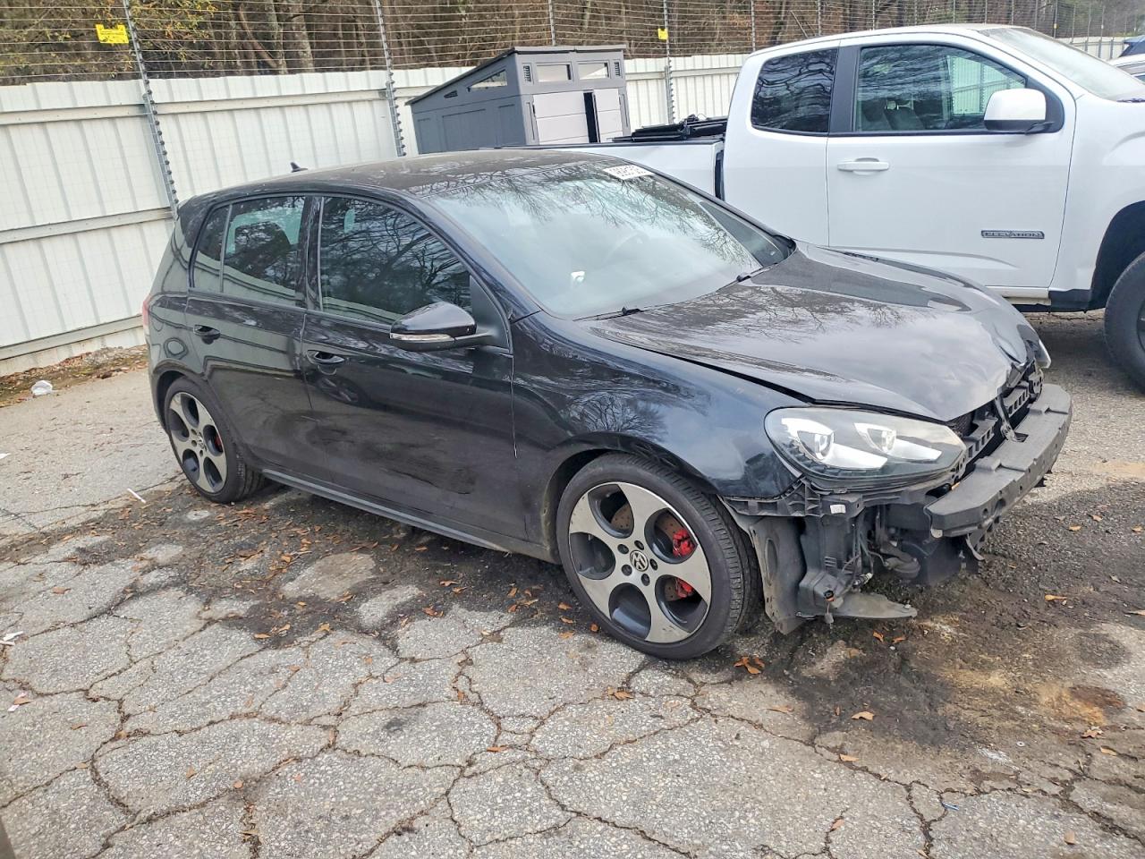 2012 VOLKSWAGEN GTI photo 4