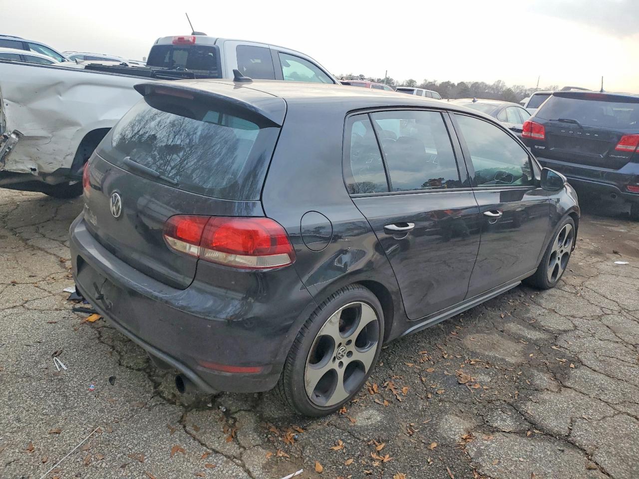 2012 VOLKSWAGEN GTI photo 3
