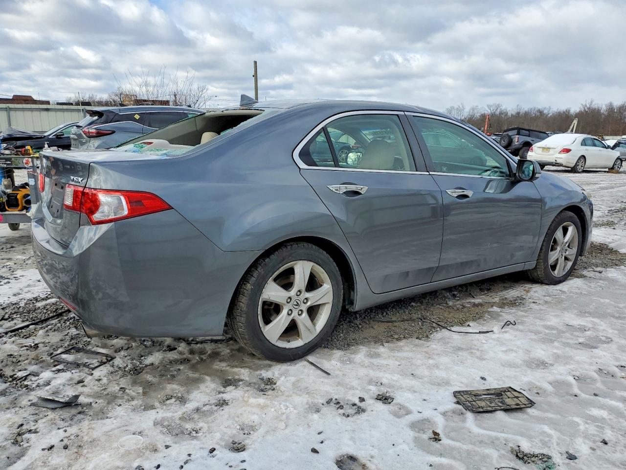 2010 ACURA TSX photo 3