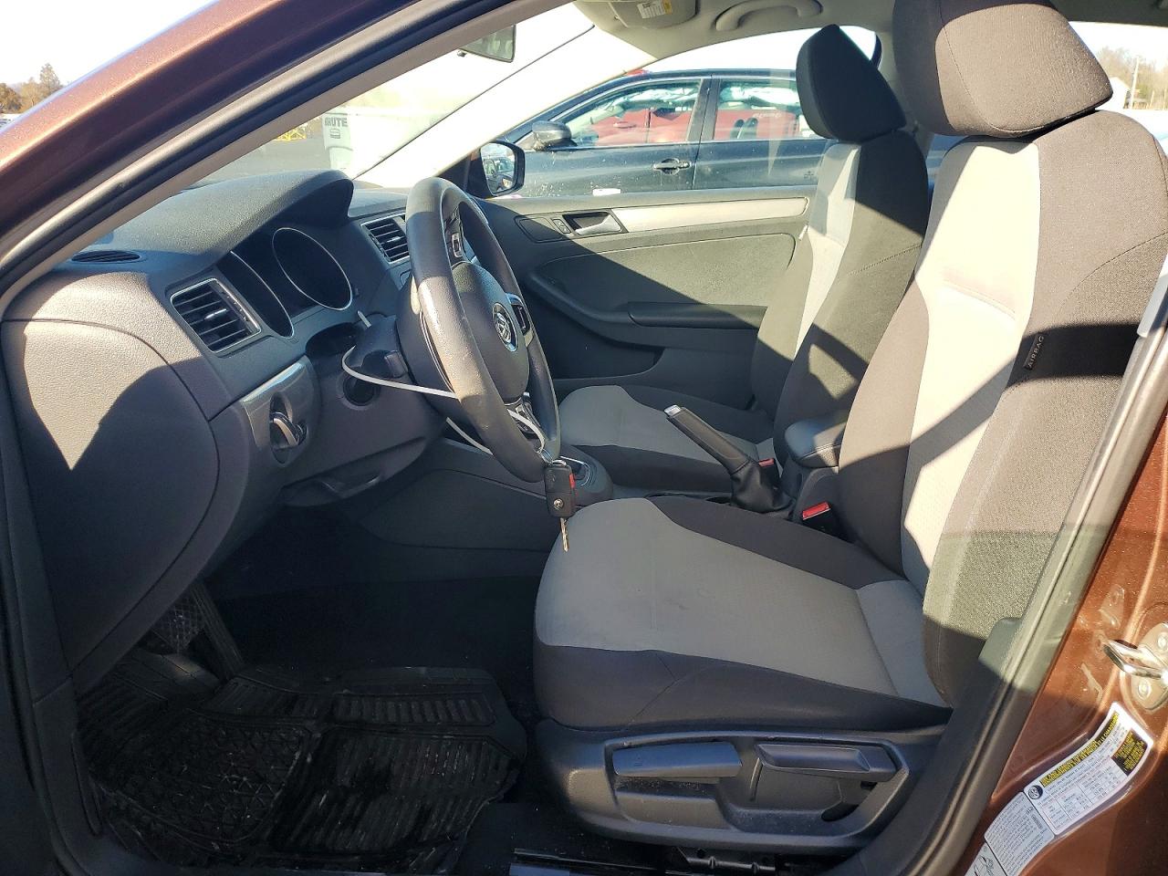 2017 VOLKSWAGEN JETTA S photo 7