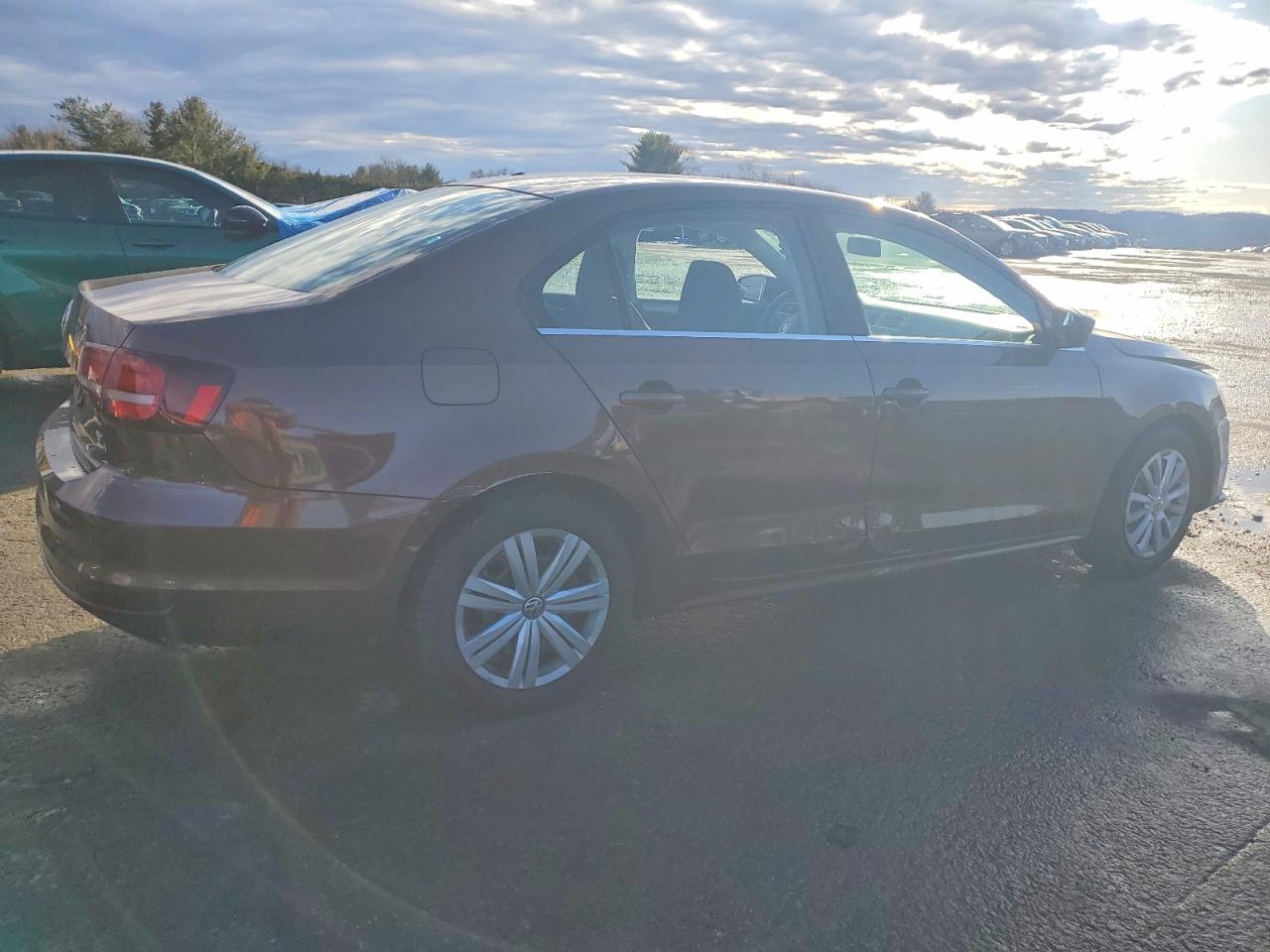 2017 VOLKSWAGEN JETTA S photo 3
