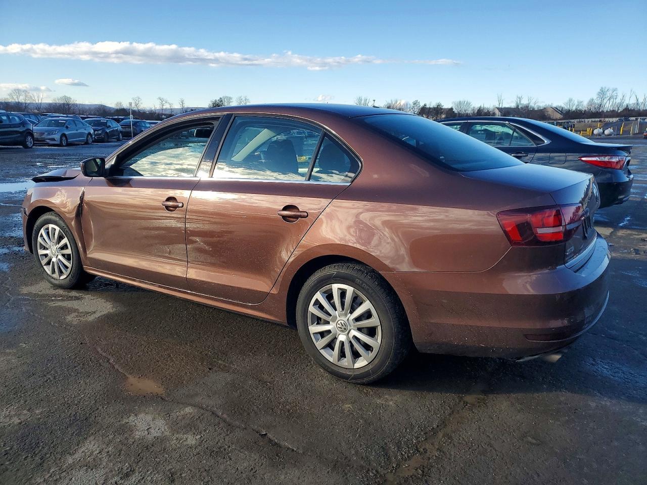 2017 VOLKSWAGEN JETTA S photo 2