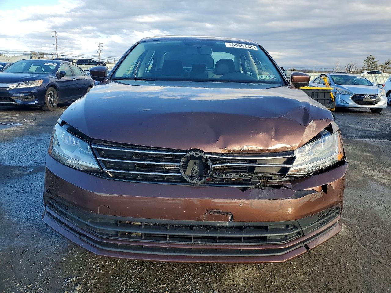2017 VOLKSWAGEN JETTA S photo 5