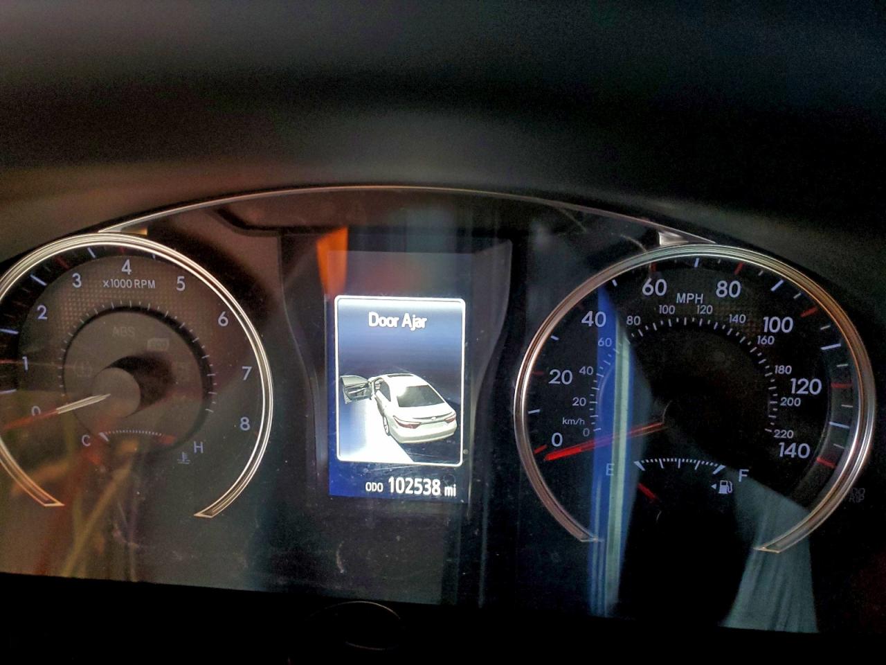 2017 TOYOTA CAMRY LE photo 9
