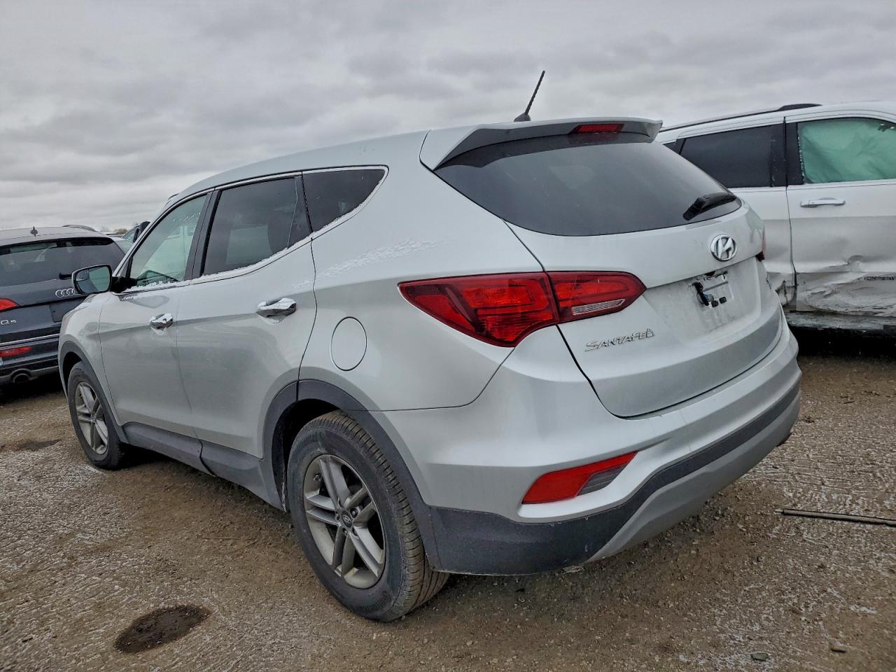 2018 HYUNDAI SANTA FE SPORT photo 2