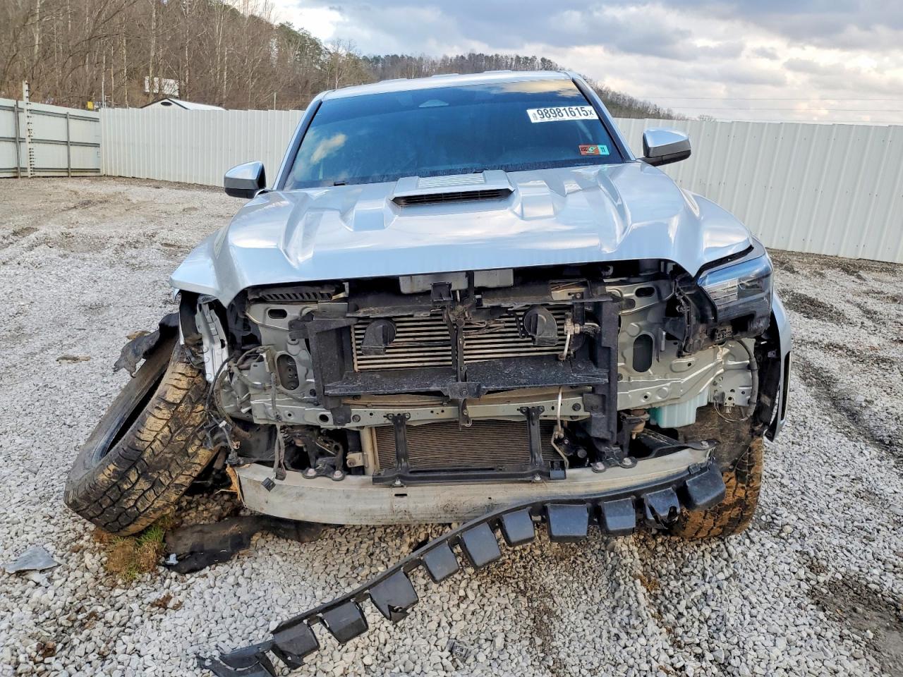 2024 TOYOTA TACOMA DOUBLE CAB photo 5