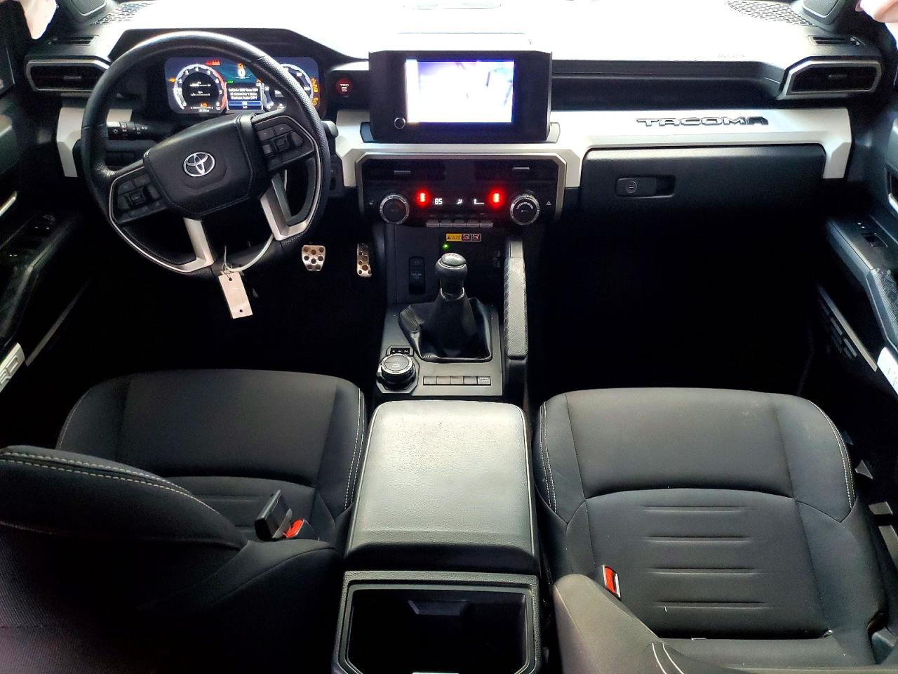 2024 TOYOTA TACOMA DOUBLE CAB photo 8