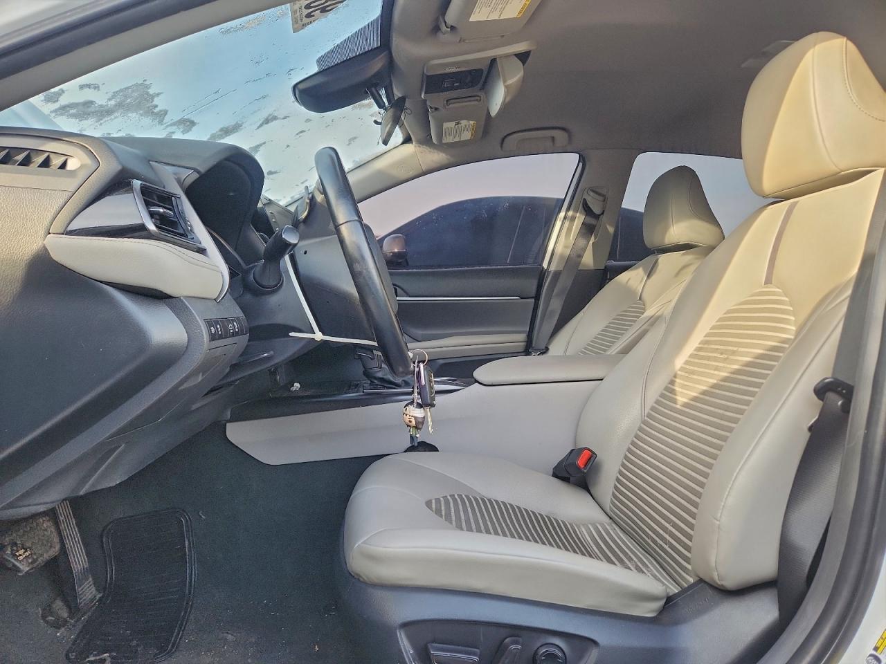 2022 TOYOTA CAMRY SE photo 7
