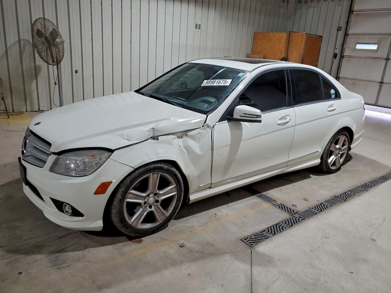 2010 MERCEDES-BENZ C