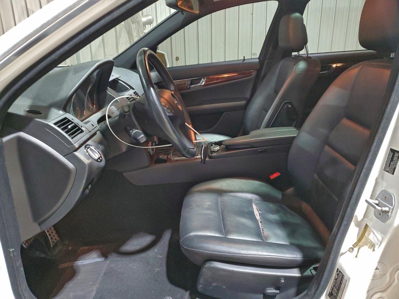 2010 MERCEDES-BENZ C 300 4MATIC photo 7