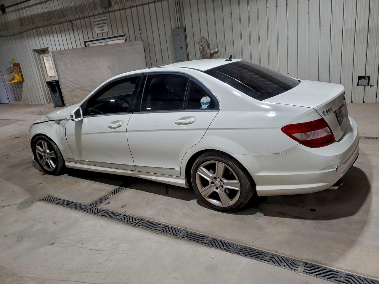 2010 MERCEDES-BENZ C 300 4MATIC photo 2