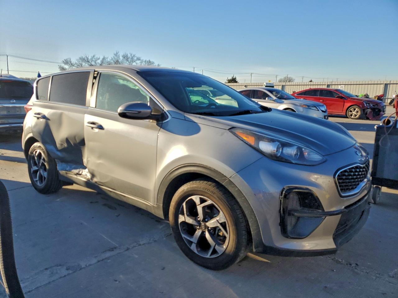 2021 KIA SPORTAGE LX photo 4