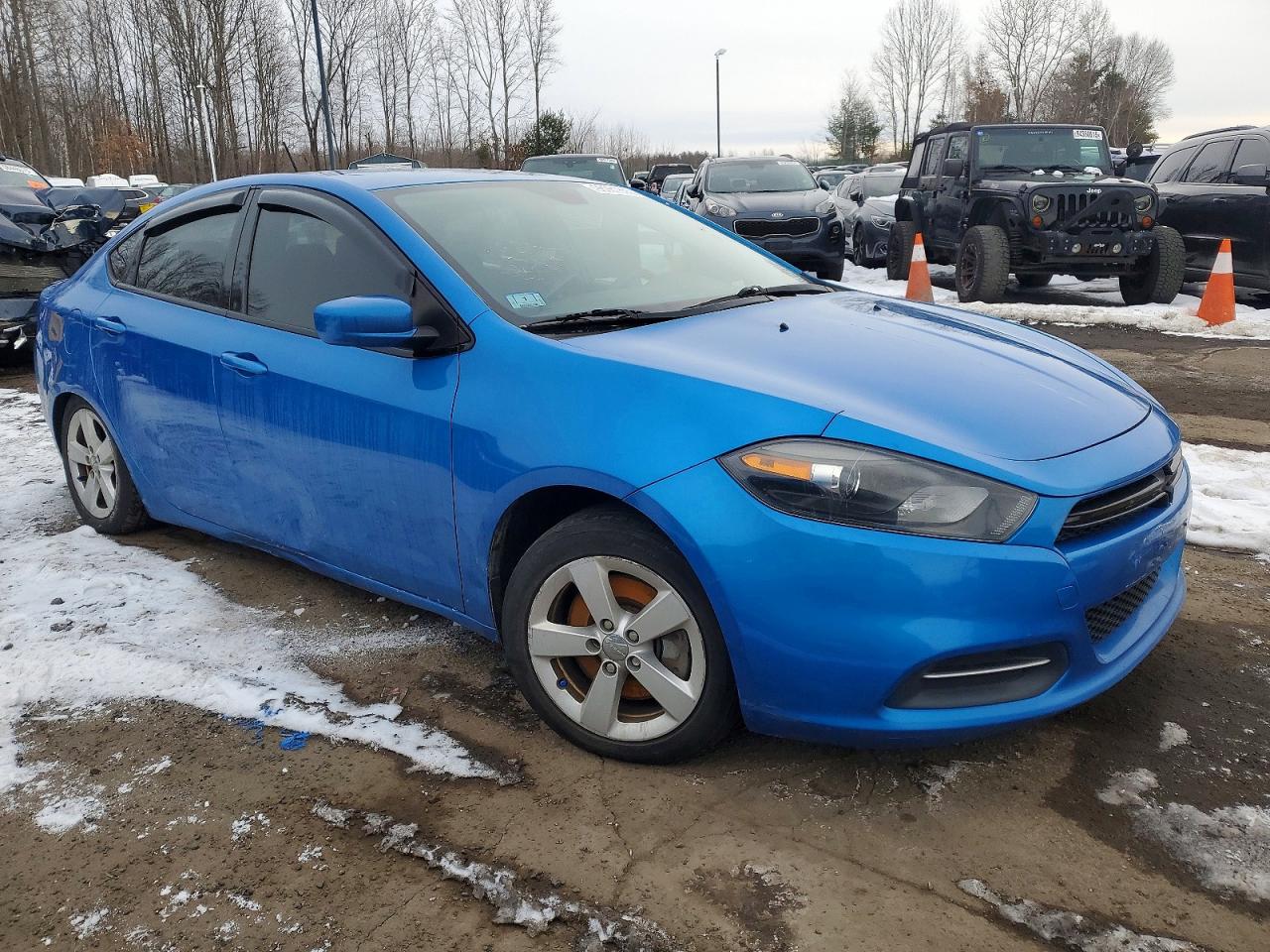 2015 DODGE DART SXT photo 4